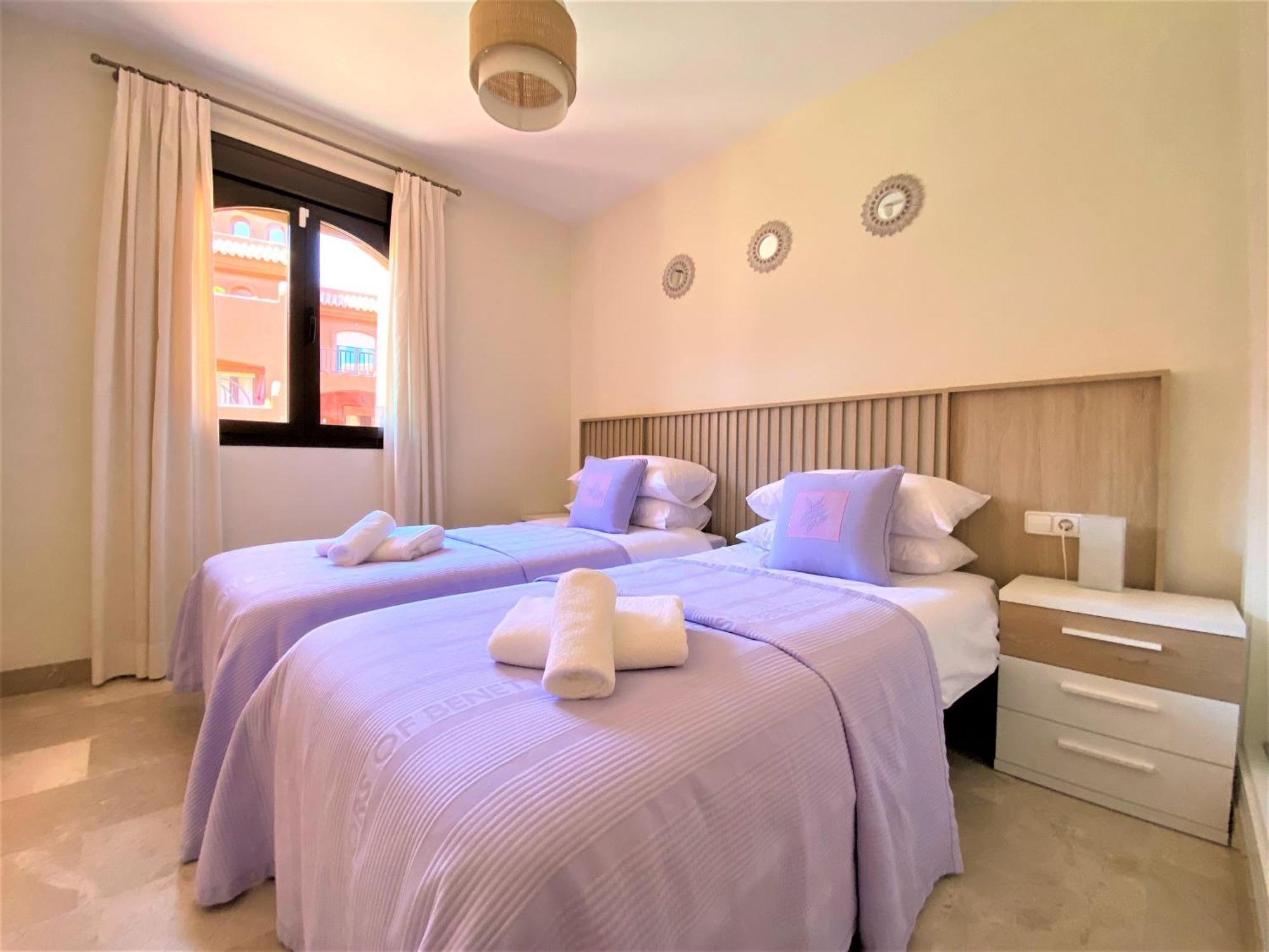 Sea View Penthouse Apartment With Hot Tub - Casa Bella Vista, Buenas Noches , Estepona Dış mekan fotoğraf